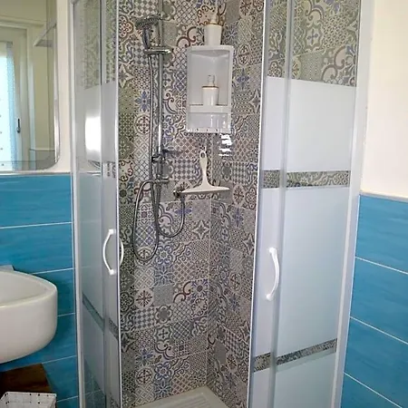B&B Lamarina 알게로