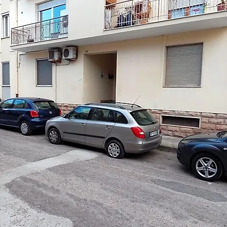 B&B Lamarina 알게로