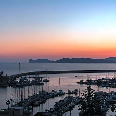 B&B Lamarina 알게로