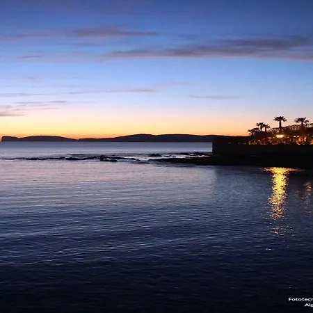 Lamarina Oda ve Kahvaltı 3*